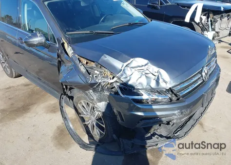 2019 Volkswagen Tiguan 2.0T Se/2.0T Sel/2.0T Sel R-Line/2.0T Sel R-Line Black из США, поврежденный, VIN 3VV3B7AX2KM122422